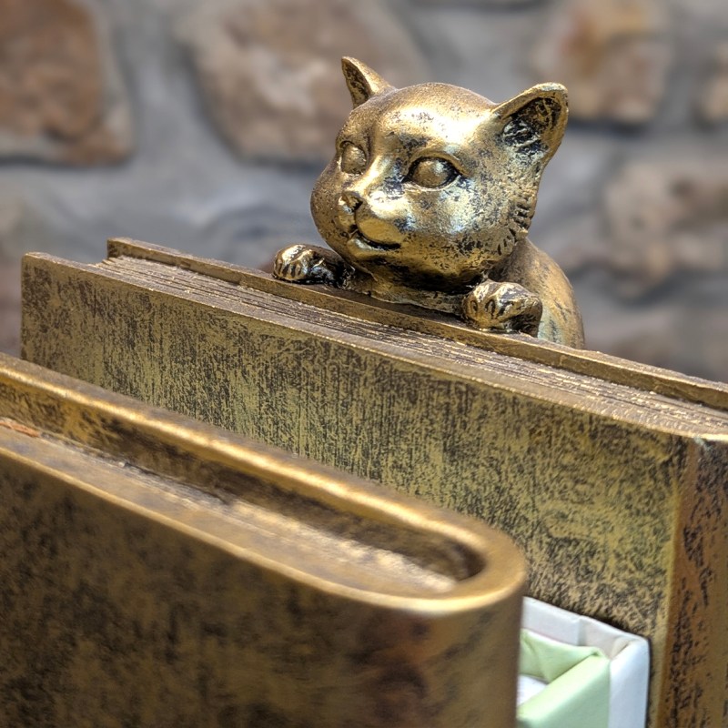 Gold 'Curious Cat' Bookends