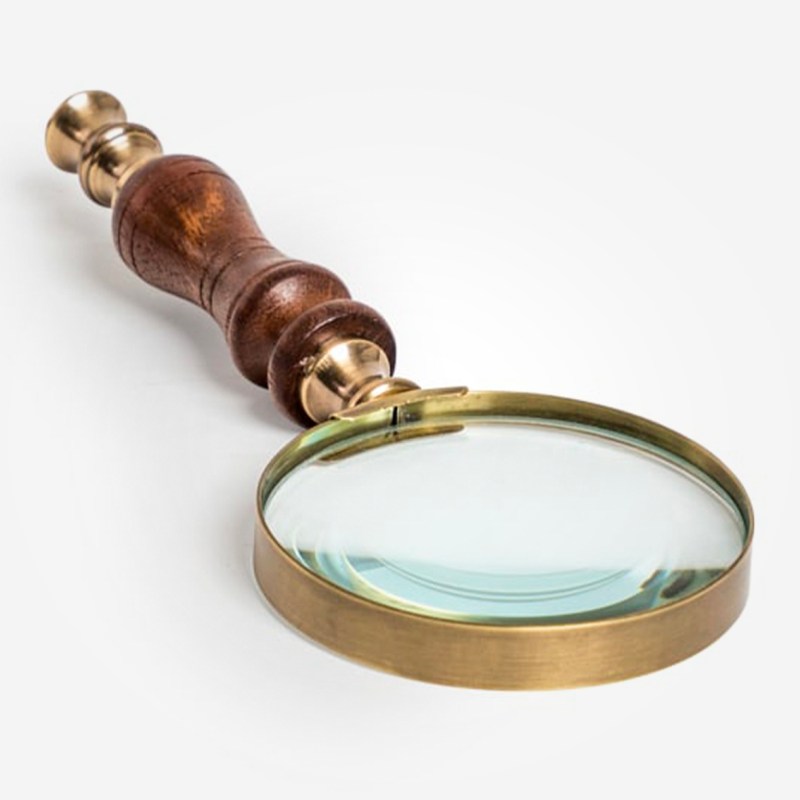 Traditional Magnifying Glass with Wooden Handle