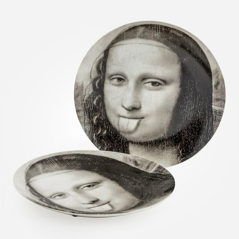 Mona Lisa Plate 7" Tongue Out