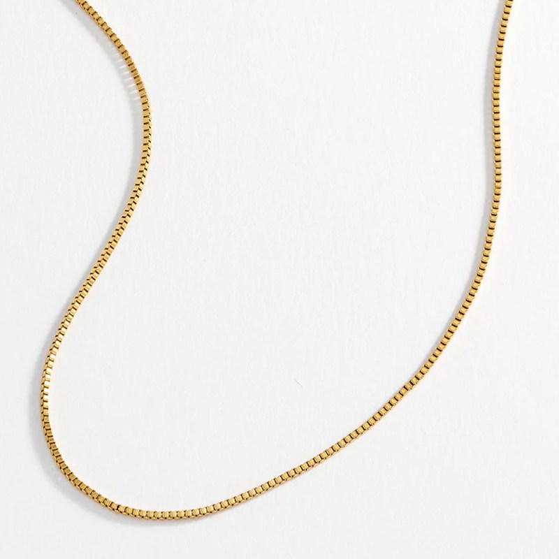 FOXY SHOPPING Thin Box Chain Gold Necklace
